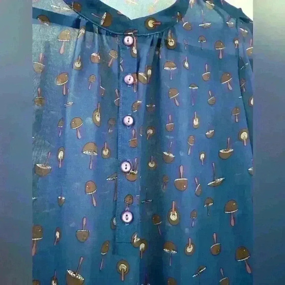 Lily White sheer blue long sleeve half button down mushroom blouse size small - Picture 2 of 7